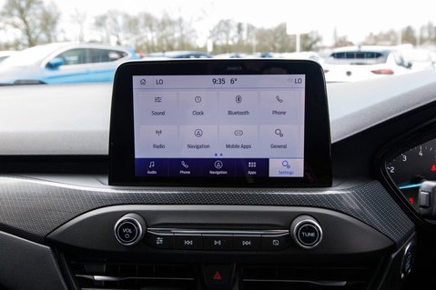 Ford Focus ST-LINE X 27