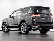 Toyota Land Cruiser ZX300 3.5 Automatic Petrol 7