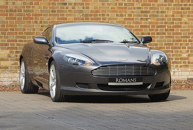 Aston Martin DB9 