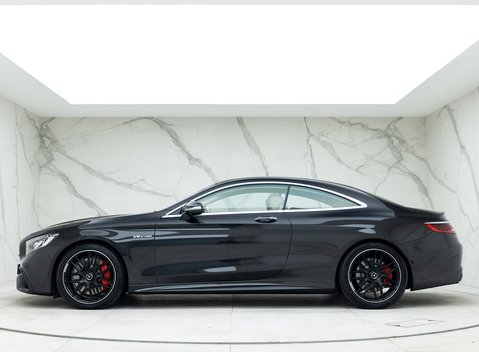 Mercedes-Benz S Class S63 Coupe 2
