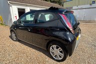 Toyota Aygo VVT-I X-PRESSION..X WAVE..CABRIOLET..LIMITED EDITION.. 8 SERVICES..£20 TAX  6