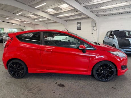 Ford Fiesta 1.0T EcoBoost ST-Line Euro 6 (s/s) 3dr 7