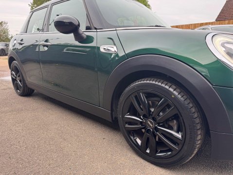 Mini Hatch COOPER S 20