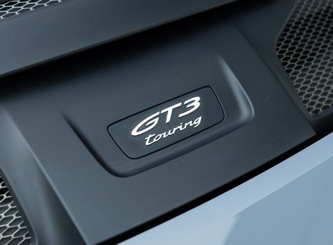 Porsche 911 GT3 Touring (992) 35