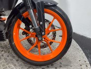 KTM 390 DUKE 2014 FULL HISTORY ONLY 5K VERY CLEAN A2 READY NAKED BIKE 390CC 15