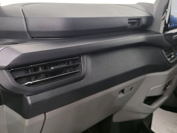Ford Transit Custom Transit Custom PHEV 320L1 H1 Limited Auto Van 2.5L 227PHEV 17