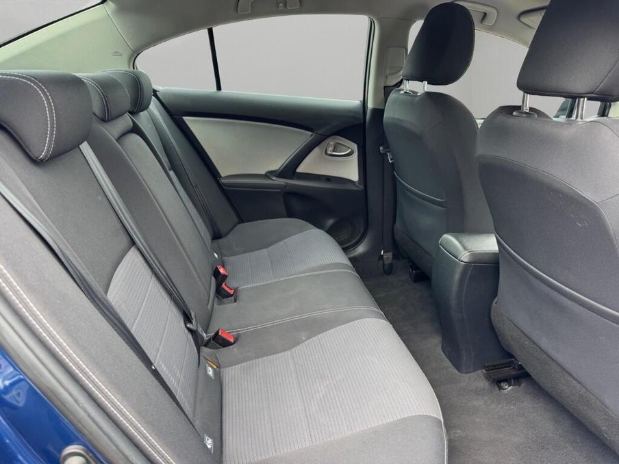 2016 Toyota Avensis — image 31