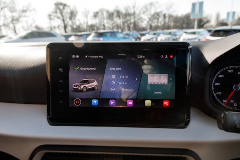 SEAT Arona TSI SE TECHNOLOGY 25