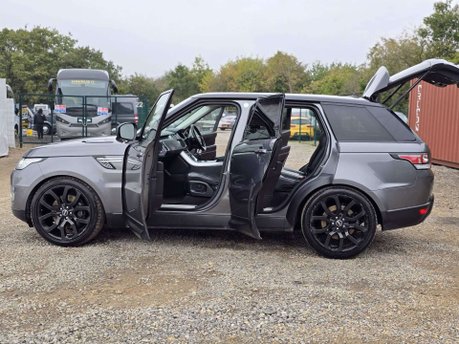 Land Rover Range Rover Sport 3.0 SD V6 HSE Auto 4WD Euro 6 (s/s) 5dr 17