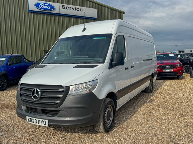 Mercedes-Benz Sprinter LWB L3H2 High Roof Progressive 315 Camera Sensors EURO 6 SELECT 2