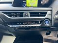 Lexus Ux 250H 50
