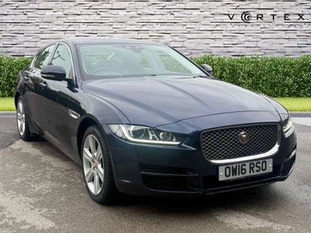 Jaguar XE 2.0 XE Portfolio D AWD Auto 4WD 4dr