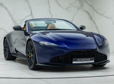 Aston Martin V8 Vantage ROADSTER 12