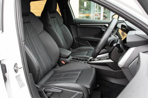 Audi A3 SPORTBACK TFSI S LINE MHEV 30