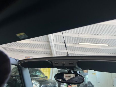 Mini Convertible 1.6 Cooper Euro 4 2dr 29