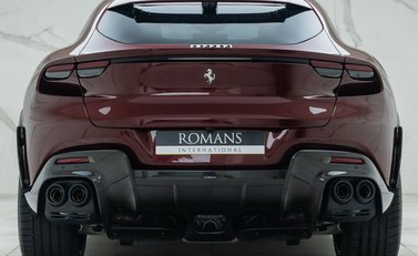 Ferrari Purosangue 6