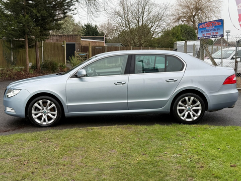 Skoda Superb SE TSI 9