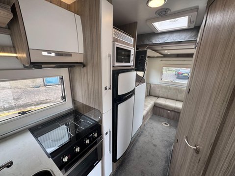 Benimar Tessoro T482 11