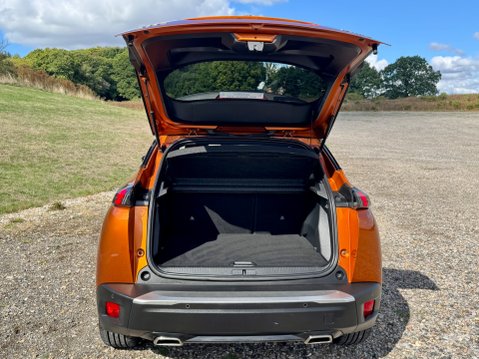 Peugeot 2008 PURETECH S/S GT LINE 76