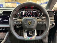 Lamborghini Urus 4.0 V8 BiTurbo 25.9kWh SE SUV 5dr Petrol Plug-in Hybrid Auto 4WD Euro 6 (80 32