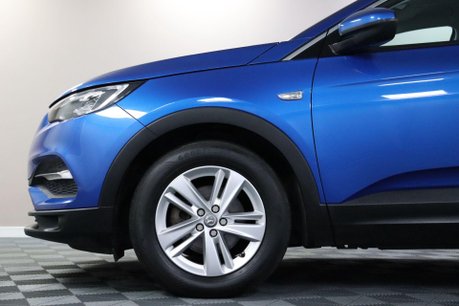 Vauxhall Grandland X SE PREMIUM 27