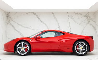 Ferrari 458 Italia 2