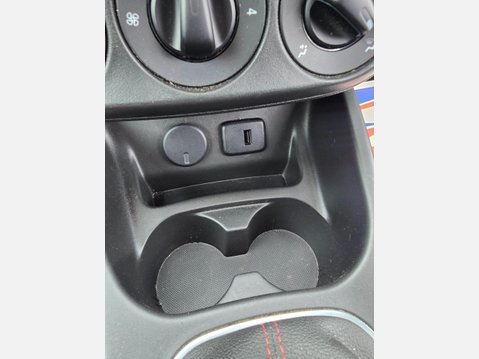 Vauxhall Corsa 1.4i ecoTEC Sport Euro 6 3dr 25