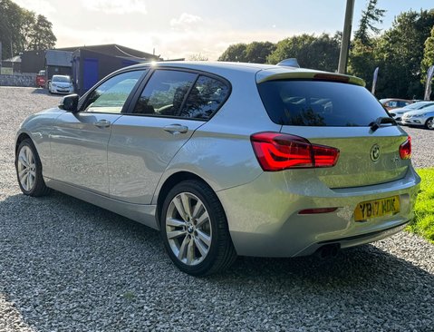 BMW 1 Series 2.0 120d Sport Auto 5dr 9