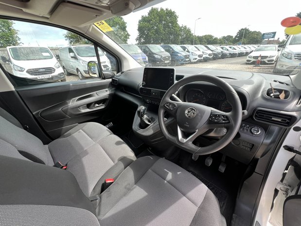Vauxhall Combo SWB L1H1 Low Roof Sportive Air Con Sensors EURO 6 NO VAT 26