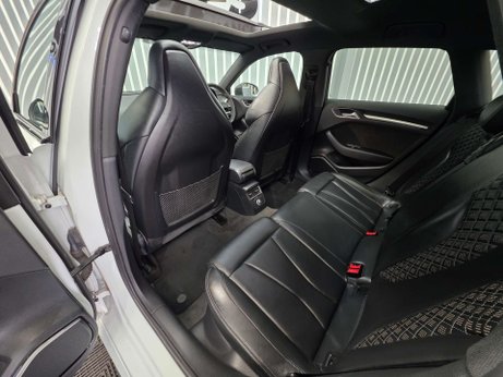 Audi RS3 2.5 TFSI Sportback 5dr Petrol S Tronic quattro Euro 6 (s/s) (400 ps) 20