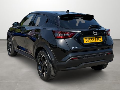 Nissan Juke 1.0 DiG-T 114 N-Connecta 5dr DCT 3