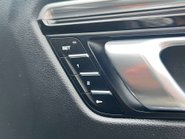 Porsche Macan 3.0 Macan S Semi-Auto 4WD 5dr 36