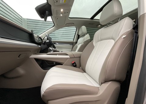 MG MGS9 1.5 T-GDI PHEV PREMIUM 17