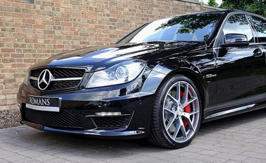Mercedes-Benz C Class AMG Saloon Edition 507 10