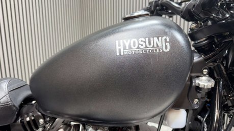 Hyosung GV AQUILA 2023 ONLY 506 MILES 125CC CRUISER BIKE LONG MOT 26