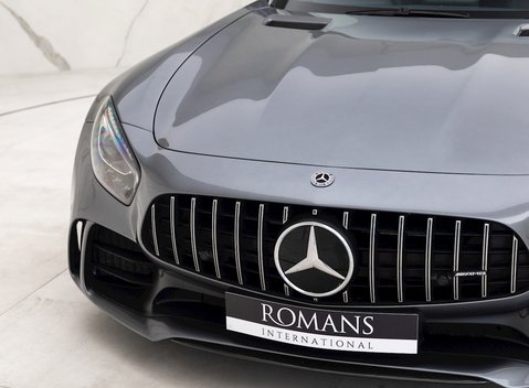 Mercedes-Benz AMG GT R GT R Premium 19