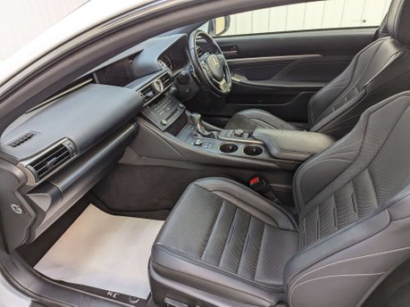Lexus RC 2.5 RC 300h F Sport CVT 2dr 52