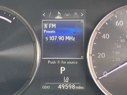 Lexus Is 2.5 IS 300h Advance CVT 4dr 21