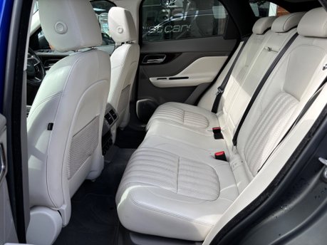 Jaguar F-Pace 2.0 P250i Portfolio SUV 5dr Petrol Auto AWD Euro 6 (s/s) (250 ps) 14