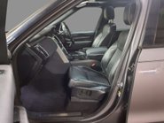 Land Rover Discovery 3.0 Discovery HSE TD6 Auto 4WD 5dr 4