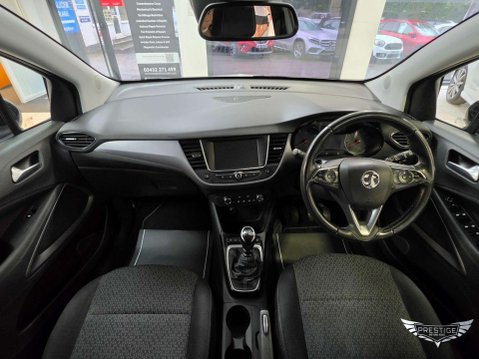Vauxhall Crossland 1.2 Turbo Design Euro 6 (s/s) 5dr 31