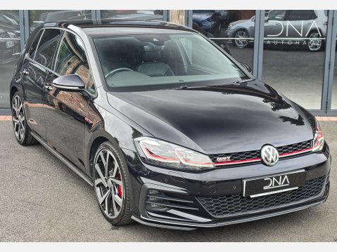Volkswagen Golf 2.0 Golf GTi Performance TSi Semi-Auto 5dr 8