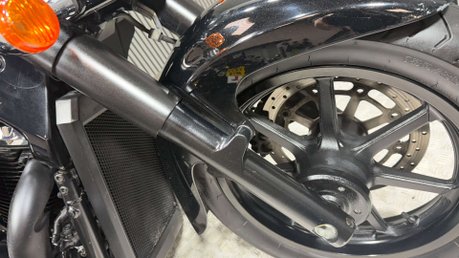 Suzuki Intruder 1500 VL C1500T 2013 28K CRUISER BIKE HARD PANNIERS + SERVICED 22