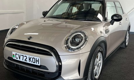 Mini Hatch 1.5 Cooper Classic Auto 5dr