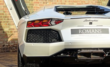 Lamborghini Aventador LP 700-4 34