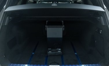 Mercedes-Benz GLS 600 Maybach 44