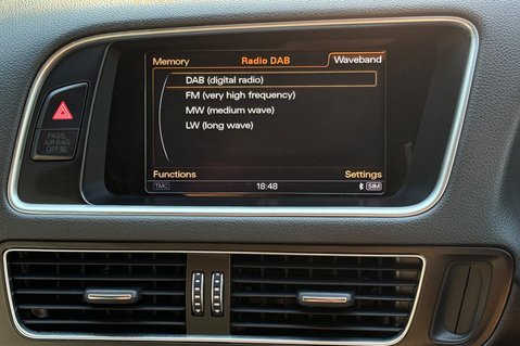 Audi Q5 TDI QUATTRO S LINE PLUS -£7K EXTRAS -PAN ROOF -B&O -MEM SEATS -KEYLESS -CAM 49