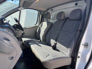 Renault Trafic SL27 115ps dCi Panel Van - Low Miles 3