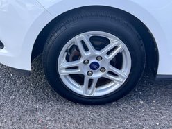 Ford Ka+ 1.2 Ti-VCT Zetec Euro 6 5dr 13