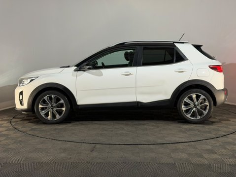 Kia Stonic CRDI FIRST EDITION 5